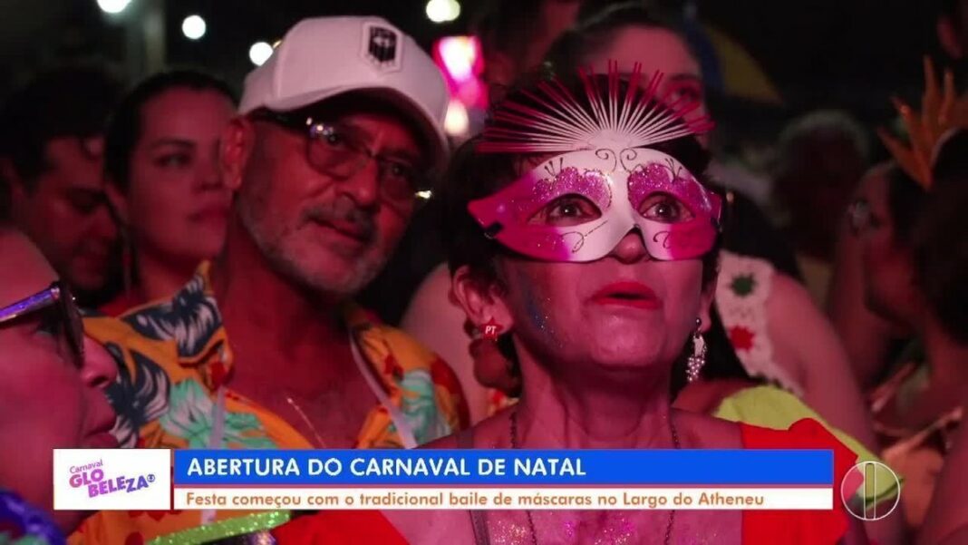 Prefeito entrega chaves da cidade a Rei Momo e Rainha do Carnaval e abre festejos em Natal | Carnaval 2023 no Rio Grande do Norte