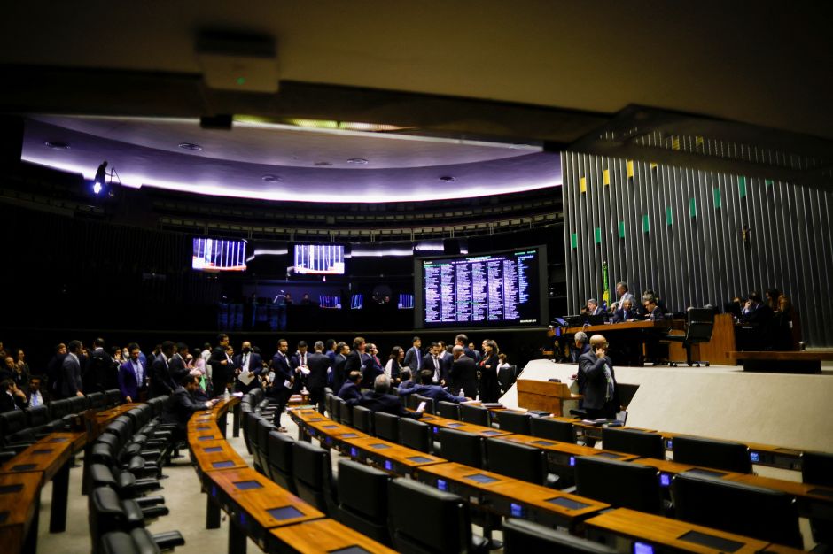 Câmara aprova MP que amplia prazo máximo para pagamentos de empréstimos do Pronampe