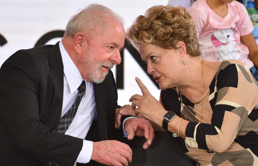 Dilma Rousseff é eleita presidente do banco dos Brics e deverá ganhar US$ 500 mil por ano