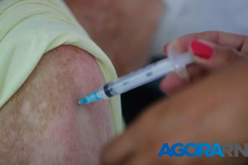 Instituto Butantan recebe autorização para iniciar última fase de testes nova vacina contra a gripe