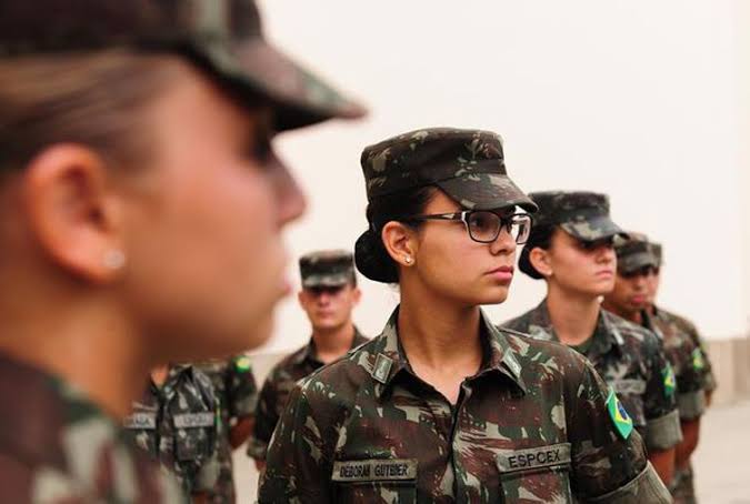  Exército Brasileiro divulga edital de concurso com 440 vagas – Gláucia Lima