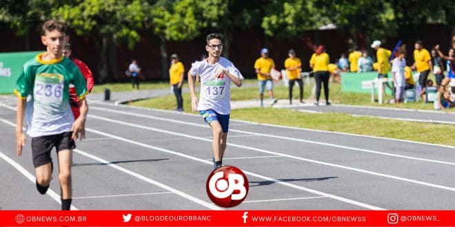 Estreante de Ouro Branco Brilha nas Paralimpíadas Escolares