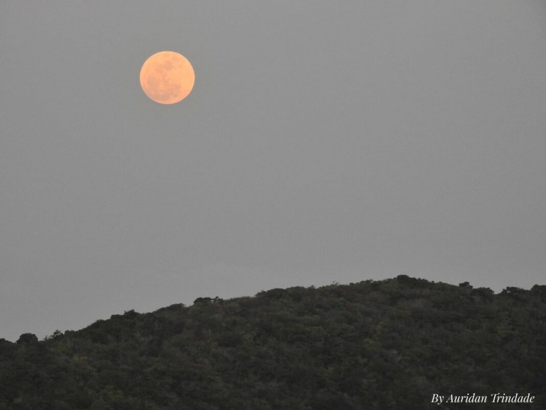 Veja fotos da superlua azul nesta quarta-feira no RN | Rio Grande do Norte