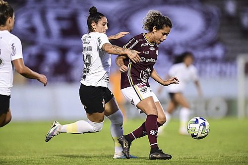 Corinthians e Ferroviária decidem o Brasileirão Feminino neste