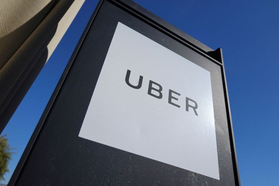 Uber diz que não pagará multa de R$ 1 bi e nem contratará motoristas até esgotar recursos