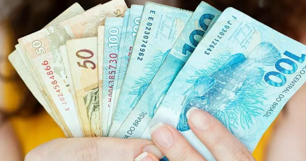 Lula sanciona projeto que libera R$ 15 bi para estados e municípios