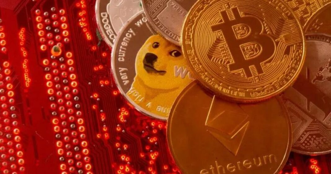 Bitcoin cai 15%, com contaminação de mercados asiáticos