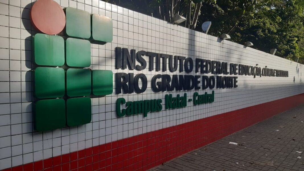 IFRN abre inscrições para 1 mil vagas em cursos gratuitos na área de tecnologia