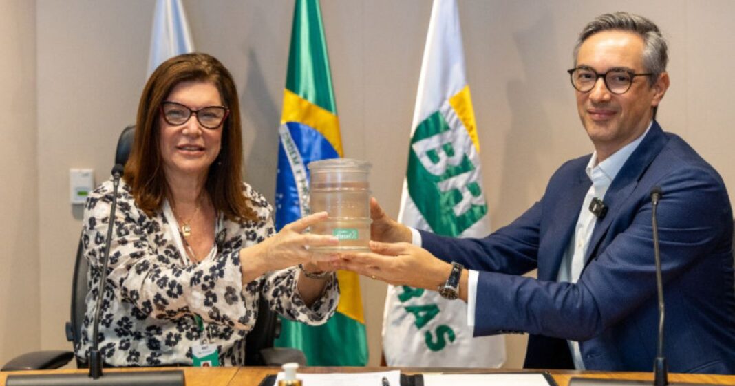 Petrobras e Vale firmam acordo para uso de diesel