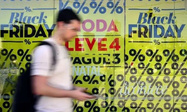 60% dos brasileiros não pretendem fazer compras na Black Friday