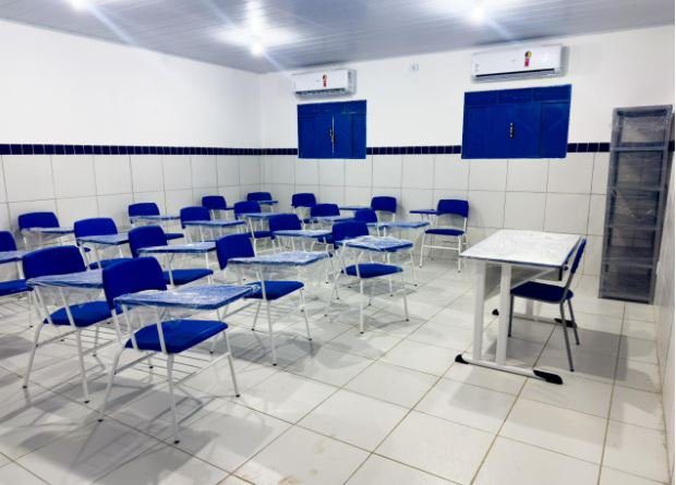 Extremoz inaugura escolas reconstruídas e modernizadas