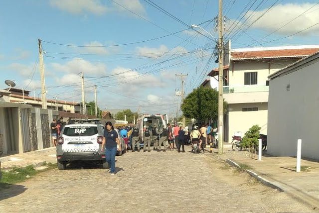 Criança baleada durante tentativa de assalto no caminho da escola no interior do RN