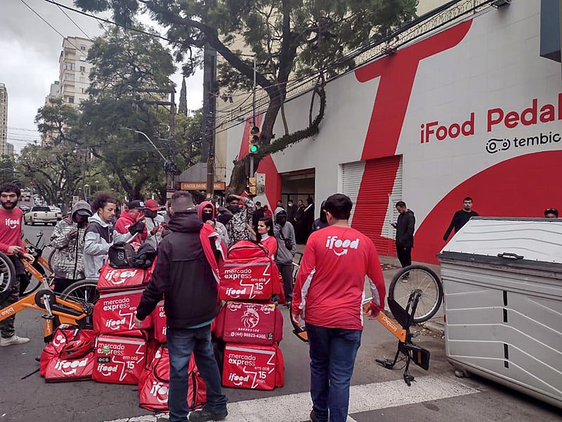 JUSTIÇA DO TRABALHO EM SÃO PAULO EXIGE REGISTRO PARA ENTREGADORES DO IFOOD