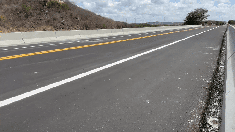 Trânsito de veículos pela nova ponte da BR-304 é liberado pelo DNIT