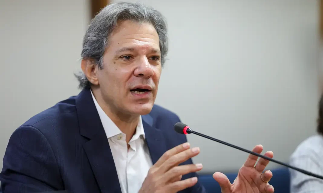 Haddad desmente imposto sobre pets e Pix após vídeo falso