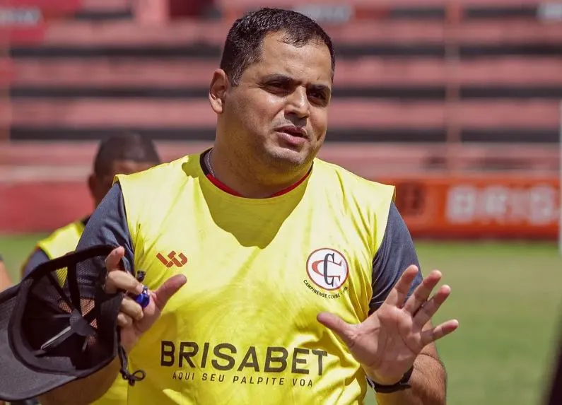 América-RN anuncia Leston Júnior como técnico para 2025